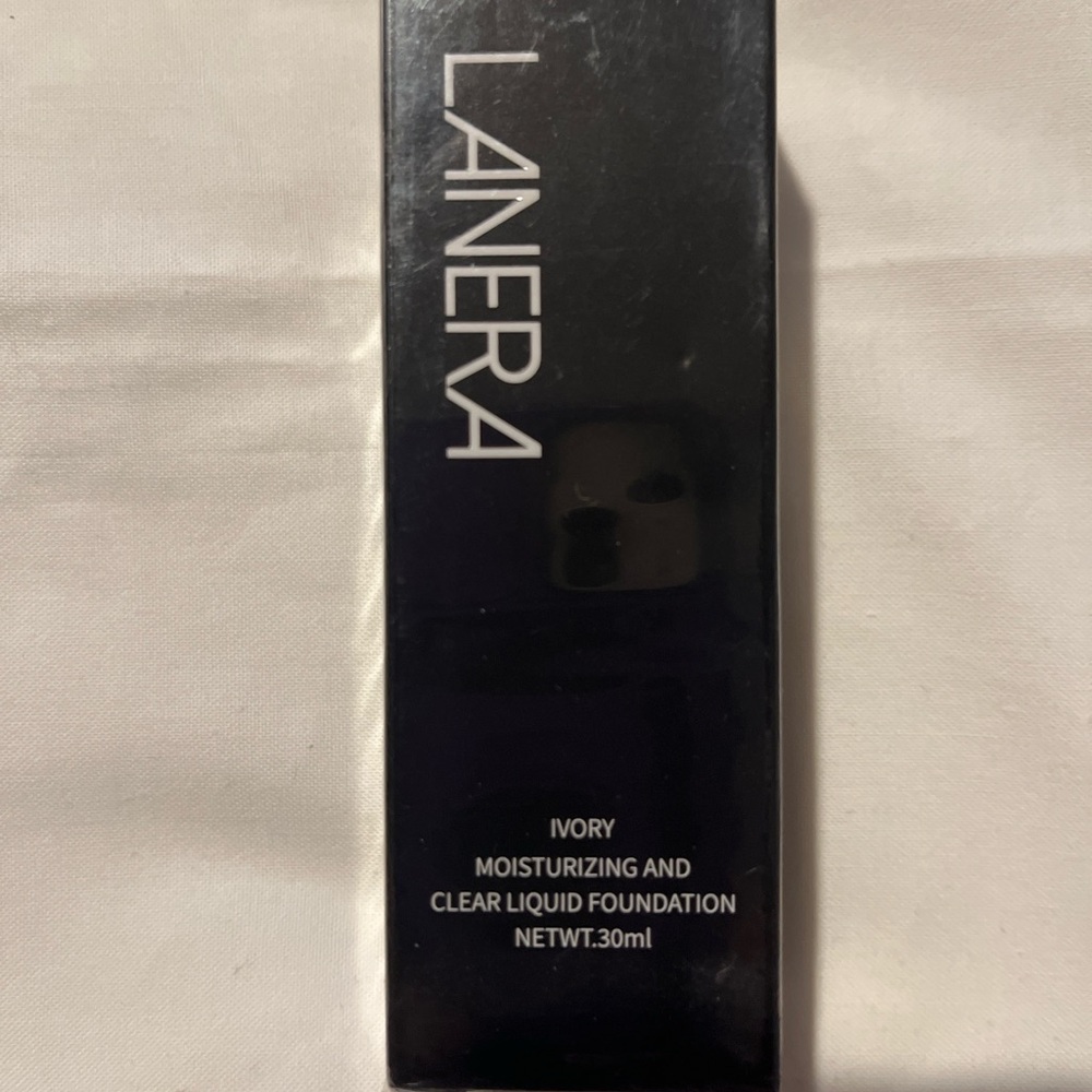Ivory Moisturizing Foundation